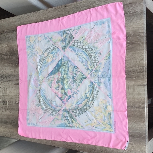 Original Rare 1989 Hermès Paris Silk Scarf “ Giverny” by Laurence Bourthoumieux - Picture 14 of 15